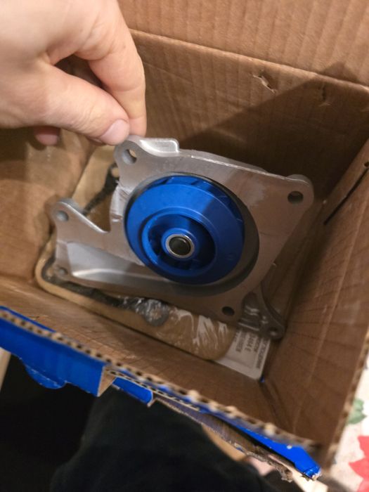 Kit distributie cu pompa apă euro 5 renault dacia Nissan 1.5 dci