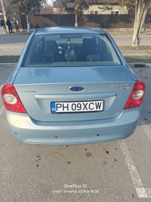 FORD Focus 2010 — imagine 4