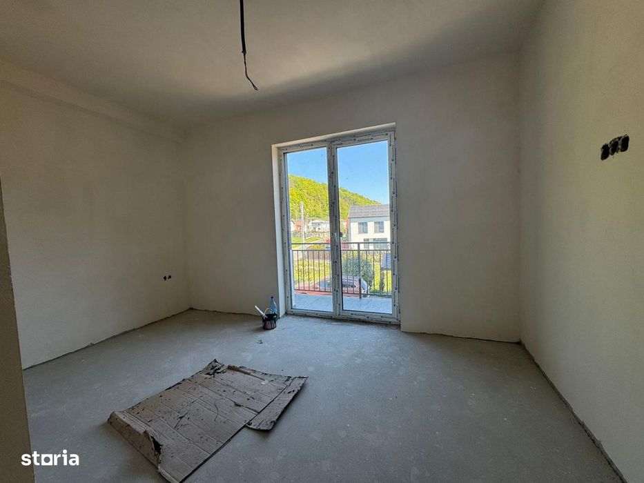 Unitate Duplex | PARC PRIVAT | Zona Tauti