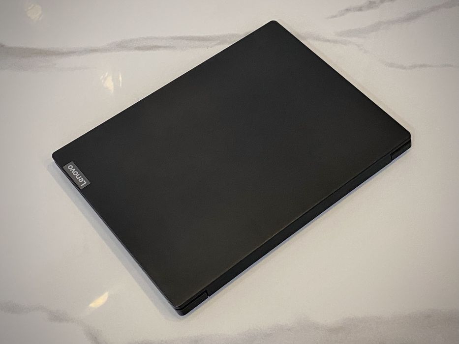 Ноутбук Lenovo сатылады!