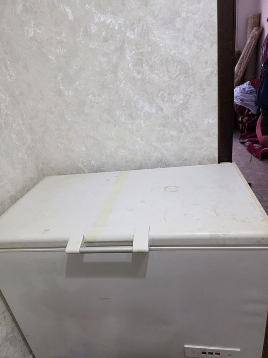 Продам морозильник