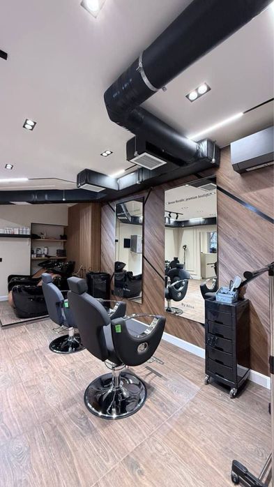 Продажа комерческое помешение на Ц-2 рынок Алайский