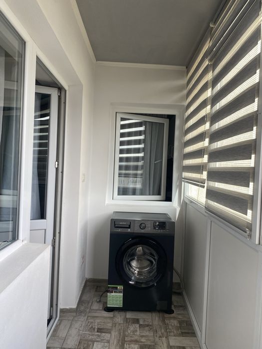 Vand garsoniera in A-uri (Ostroveni) , foarte curata!