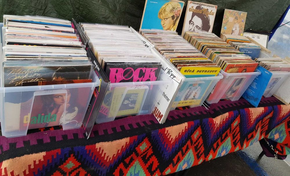 Discuri Vinyl Colinde Muzica Clasica Opera Usoara Pop Rock Jazz Casete Audio Povesti Basme Benzi Magnetofon Casete Noi Neinregistrate 90 minute