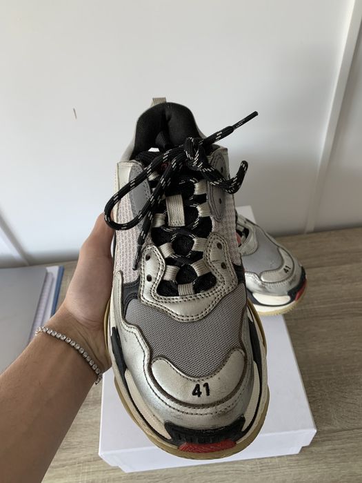 Balenciaga Triple S - Size 41 fit 42 - 1699 Oradea • OLX.ro