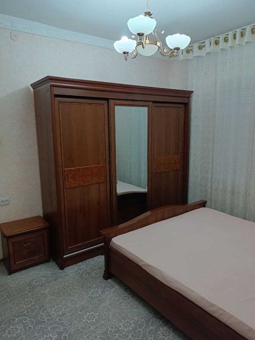Сдаётся квартира возле парка Бабура 4х ком