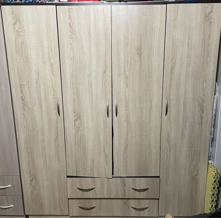 Шкаф сатылады, жағдайы жақсы