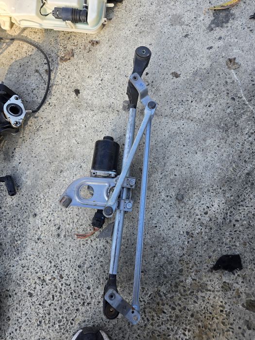 Mecanism Stergatoare BMW F30 F31 Motoras Stergator BMW F30