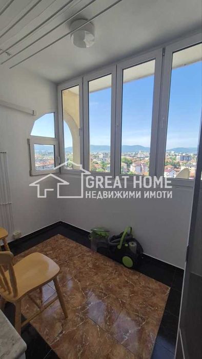 Продава се Двустаен апартамент в Търговище, Център - 53 кв.м за 1540 €/кв.м - Снимка #6