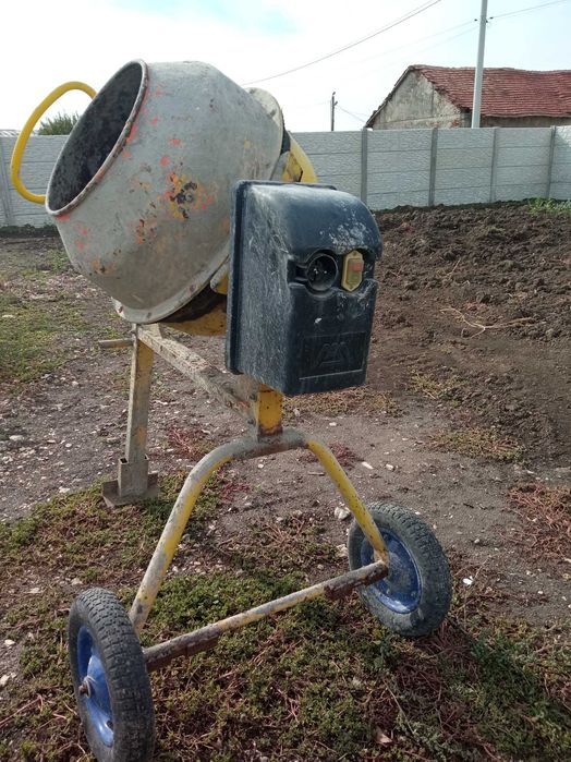 Бетонобъркачка 120л