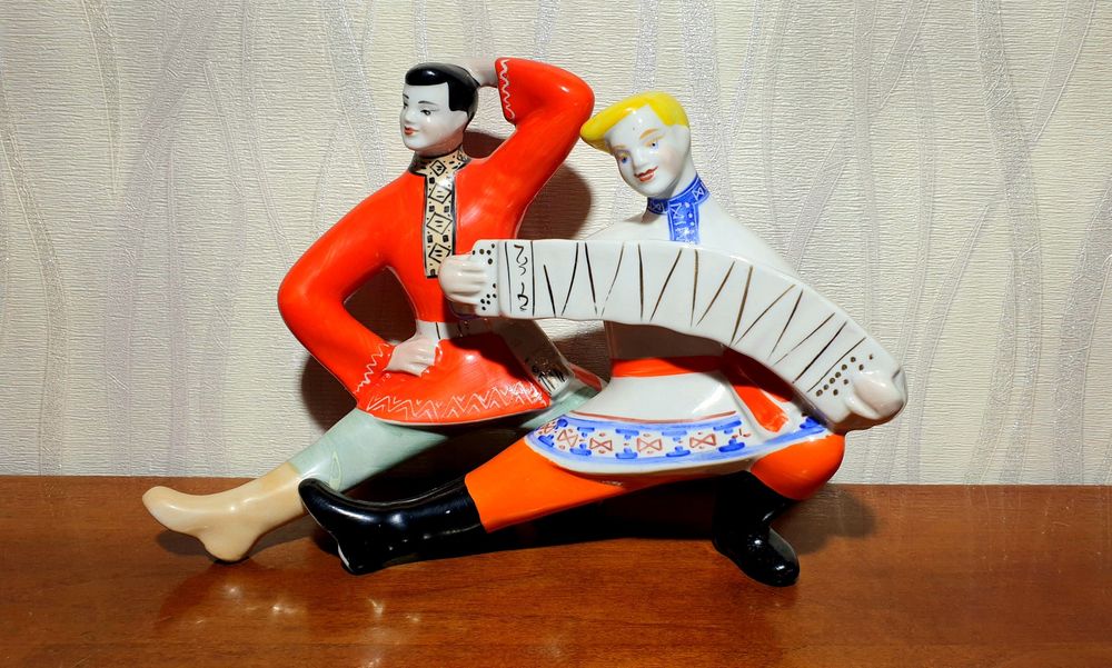 Статуэтка советская