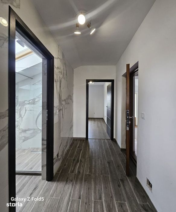 Ap cu 3 camere + birou de 10 mp, bloc Boutique zona Gării Oradea!