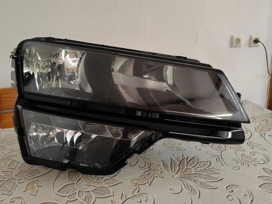 Фар Skoda Karoq H7 + LED десен / Фар Шкода Карок Оригинален