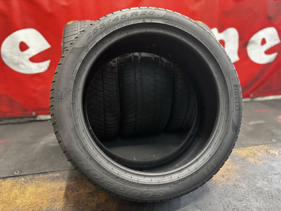 255 45 20/285 40 20, Зимни гуми, Спорт пакет, Pirelli ScorpionWinter