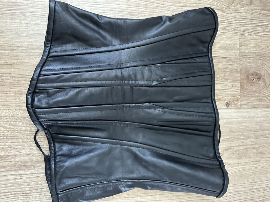 Корсет от естествена кожа размер S