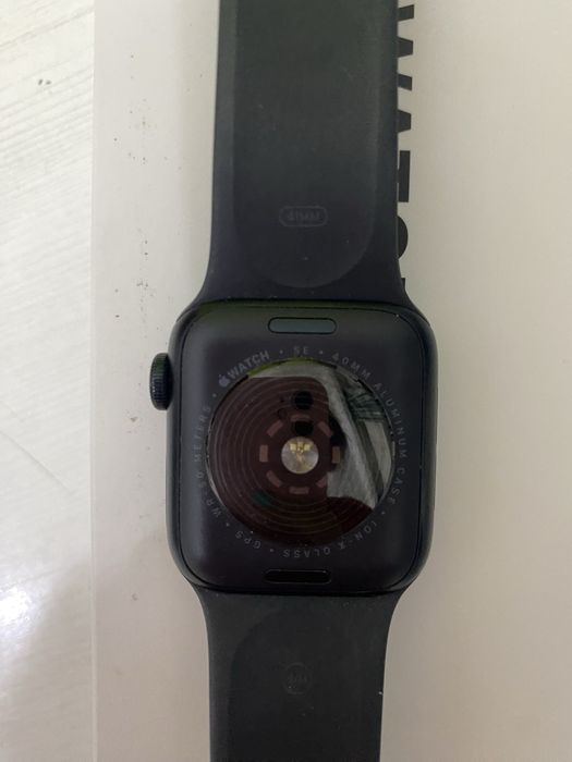 100% оригинал.Apple watch se 40 mm