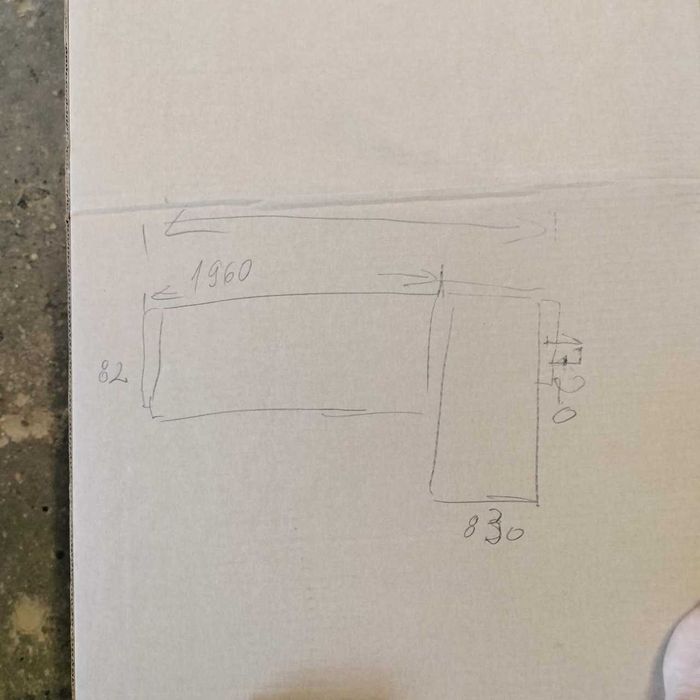 Голям сив Диван с табуретка, Като Нов