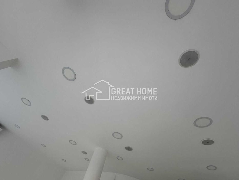 Дава се под наем Офис в Търговище, Център - 50 кв.м за 408 € - Снимка #5