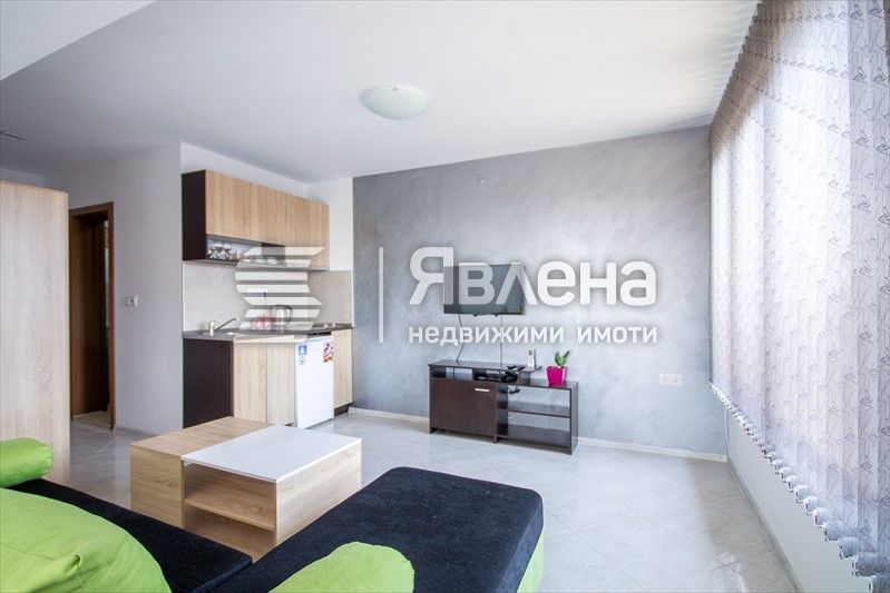 Продава се Хотел в Приморско - 715 кв.м за 826 €/кв.м - Снимка #3