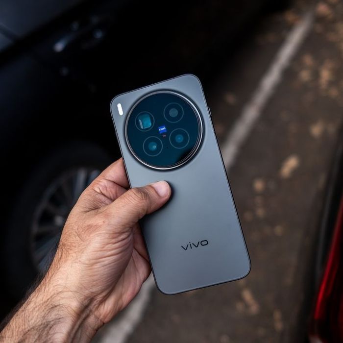Vivo x300 pro 16/512 EAC