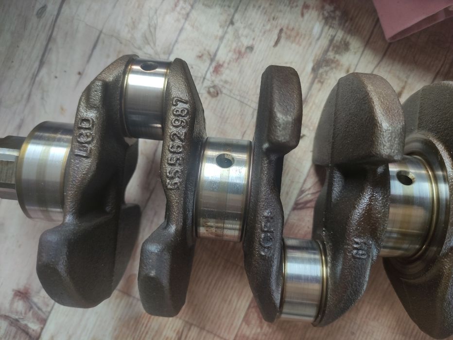 Коленвал Шевроле Круз 1.8