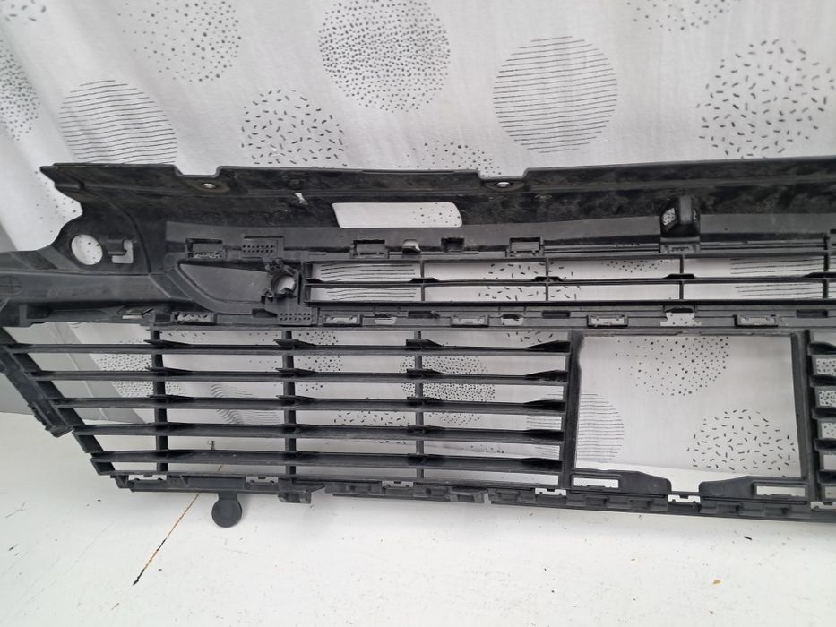 Предна решетка радиатор Peugeot 3008/5008