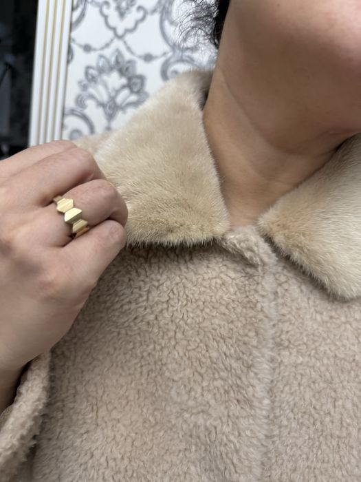 Дубленка         .