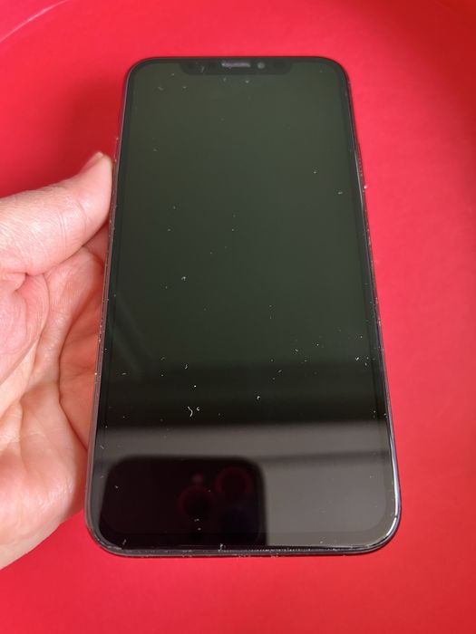 Продам IPhone 10