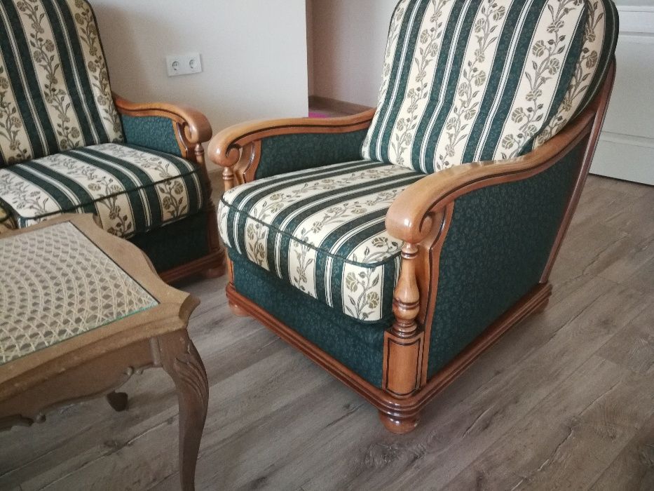 Френска Бутикова холова гарнитура