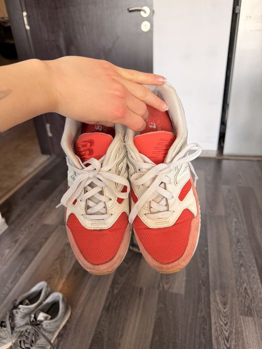 New balance, asics обувки