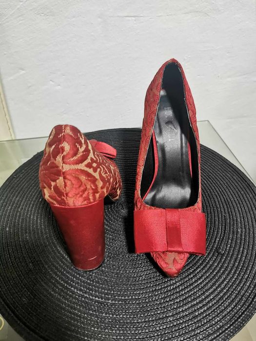 Pantofi catifea toc gros