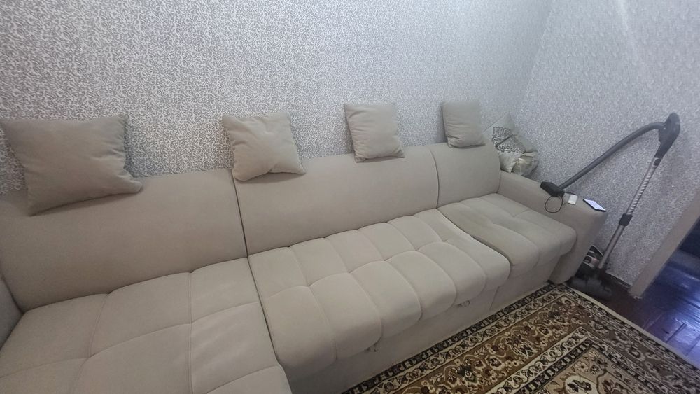 Продам диван Срочно!