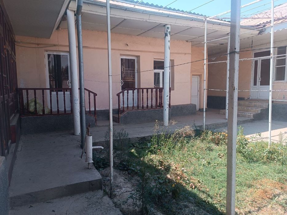 Жилой дом ,12 соток