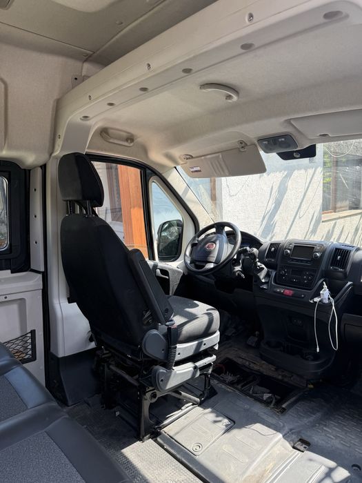 Scaune sofer +banchete Fiat Ducato locuri + perete + prinderi complete