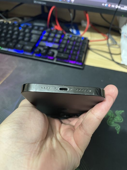 Продам Iphone 14 pro max