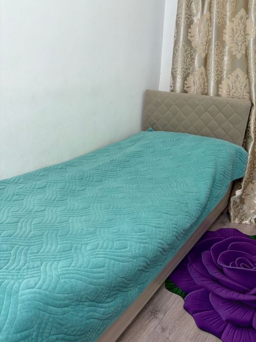 Продам 2 одинаковых  кровати