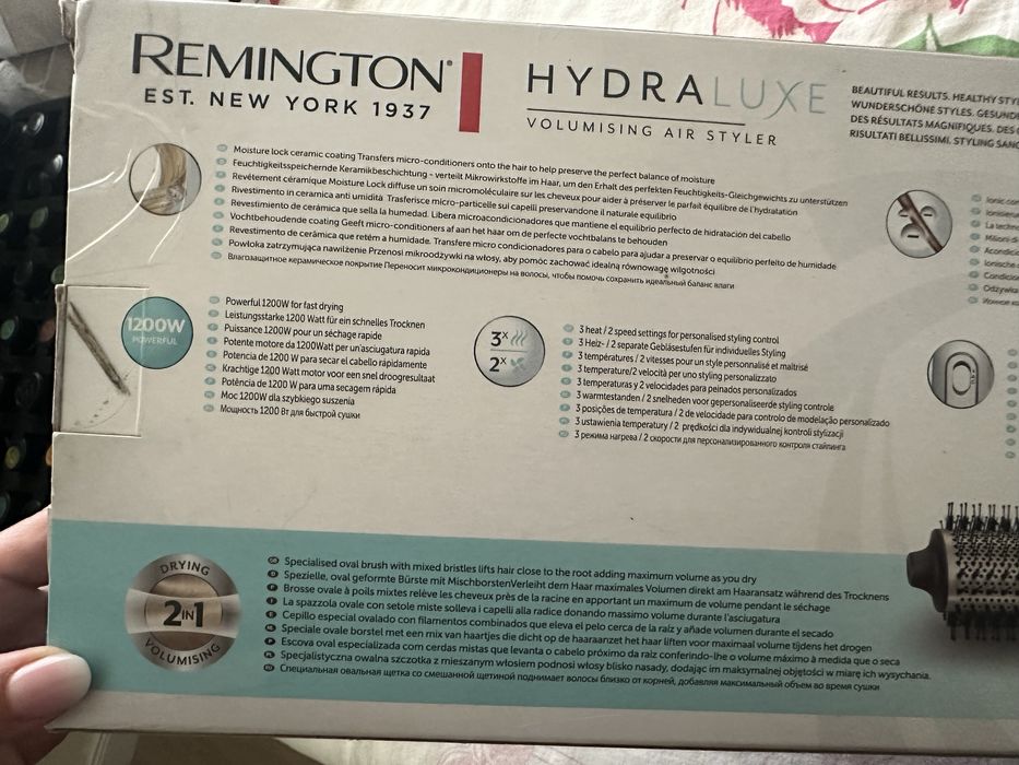 Perie Remington HydraLuxe Perie Par Uscator perie rotunda