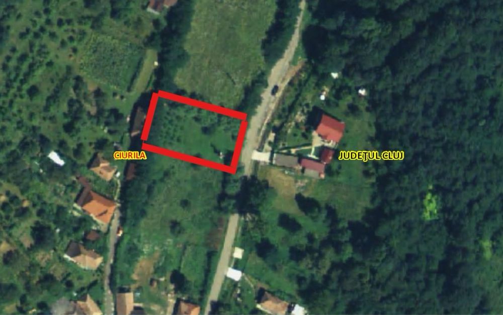 Vand teren intravilan-783 mp cu utilitati la poarta si drum asfaltat