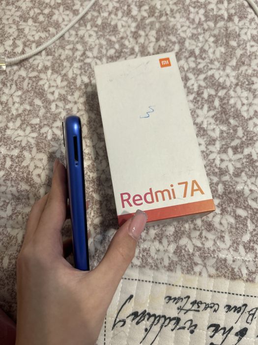 телефон Redmi  7A