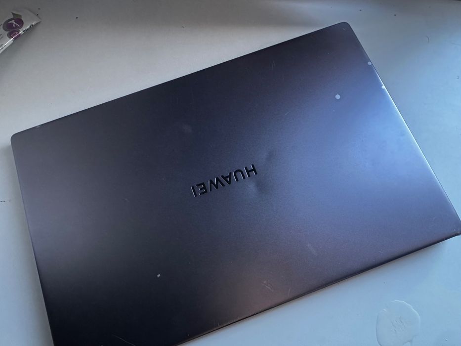 ноутбук Huawei MateBook 128гб