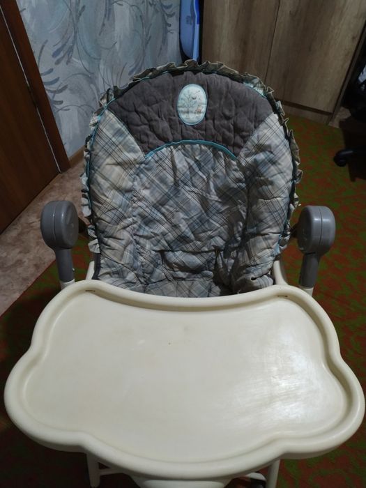 Столик для кормления