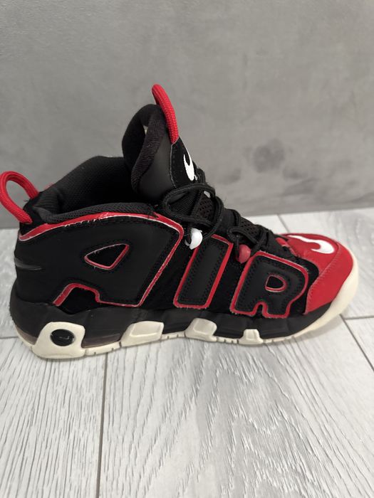 Nike Air More Uptempo Low Sneakers