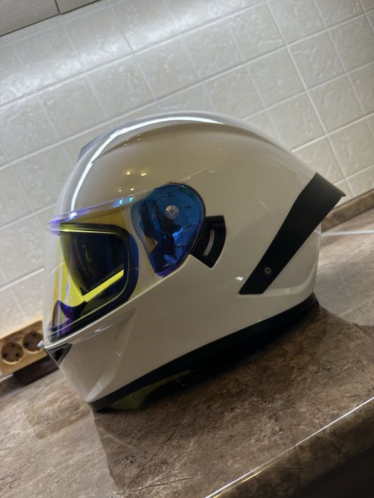 Мотошлем Starzzi размер М