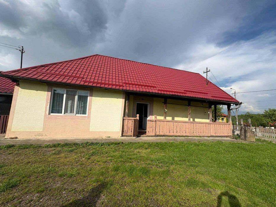 Casa de vânzare în sat Măriuș, comuna Valea Vinului