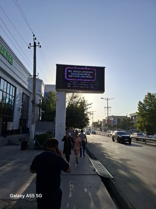 Led ekran reklama un