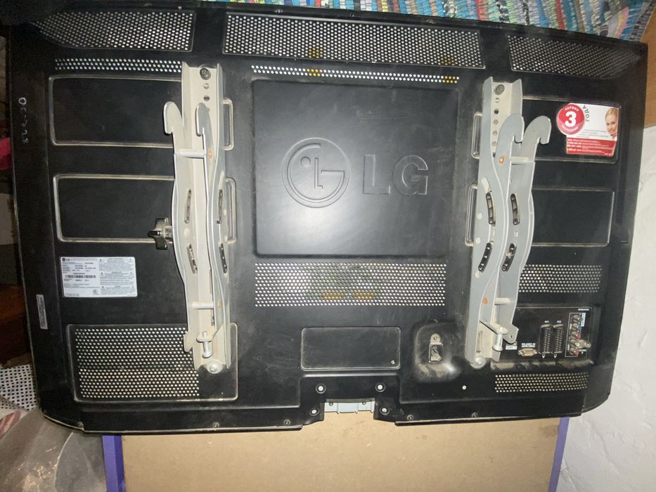 LG продам телевизор