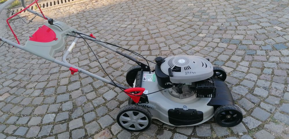 Самоходна косачка