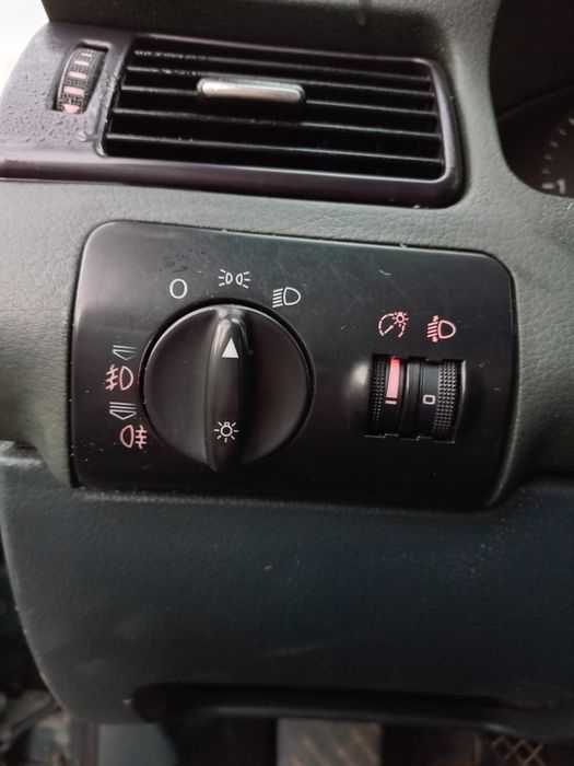 Comanda geamuri electrice Audi A6 C5 1997-2004 Buton avarii ASR