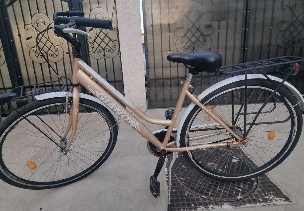 Biciclete oraș GIANT – 2 bucăți, stare bună