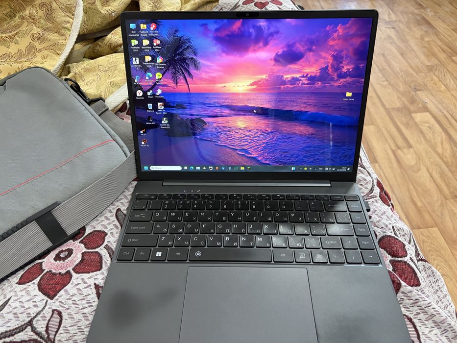 Ноутбук acer e10
